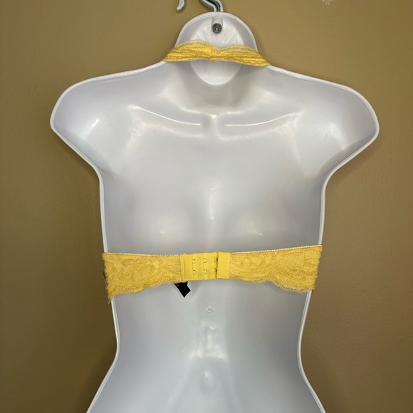 Urban Outfitters Bralette - Picture 2 of 4